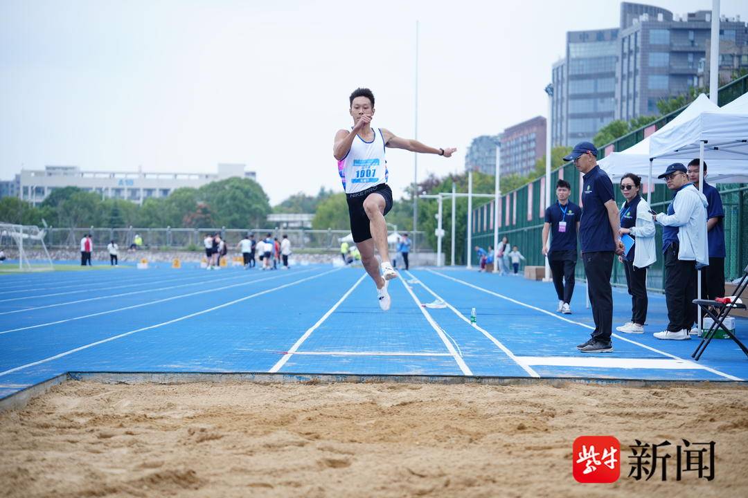 南京举办第 南京举办第