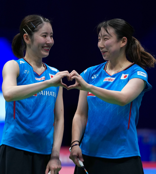 号场地, 黄东萍对阵, 中西贵映 号场地, 黄东萍对阵, 中西贵映